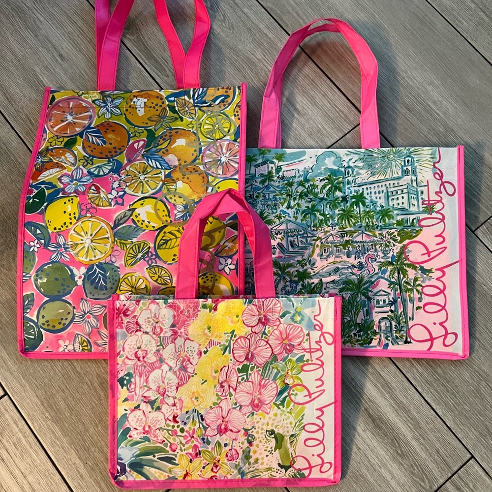 Lilly Pulitzer set of three reusable bags